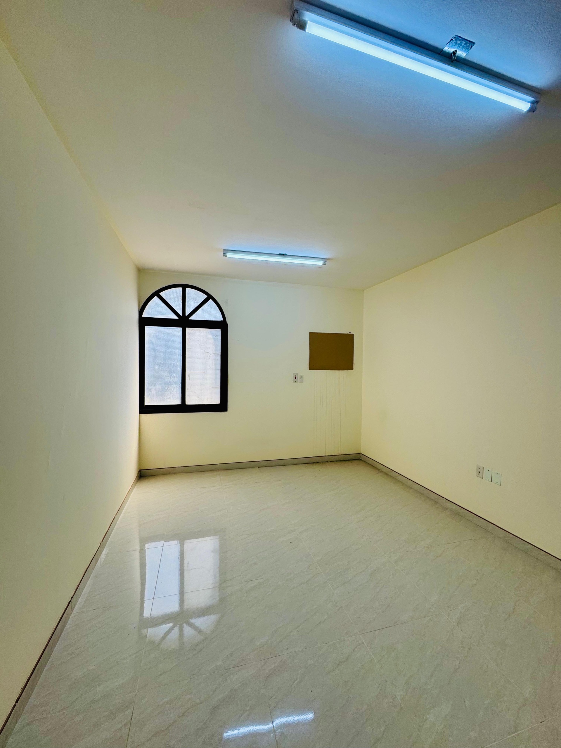 Building 286 Apartment 13