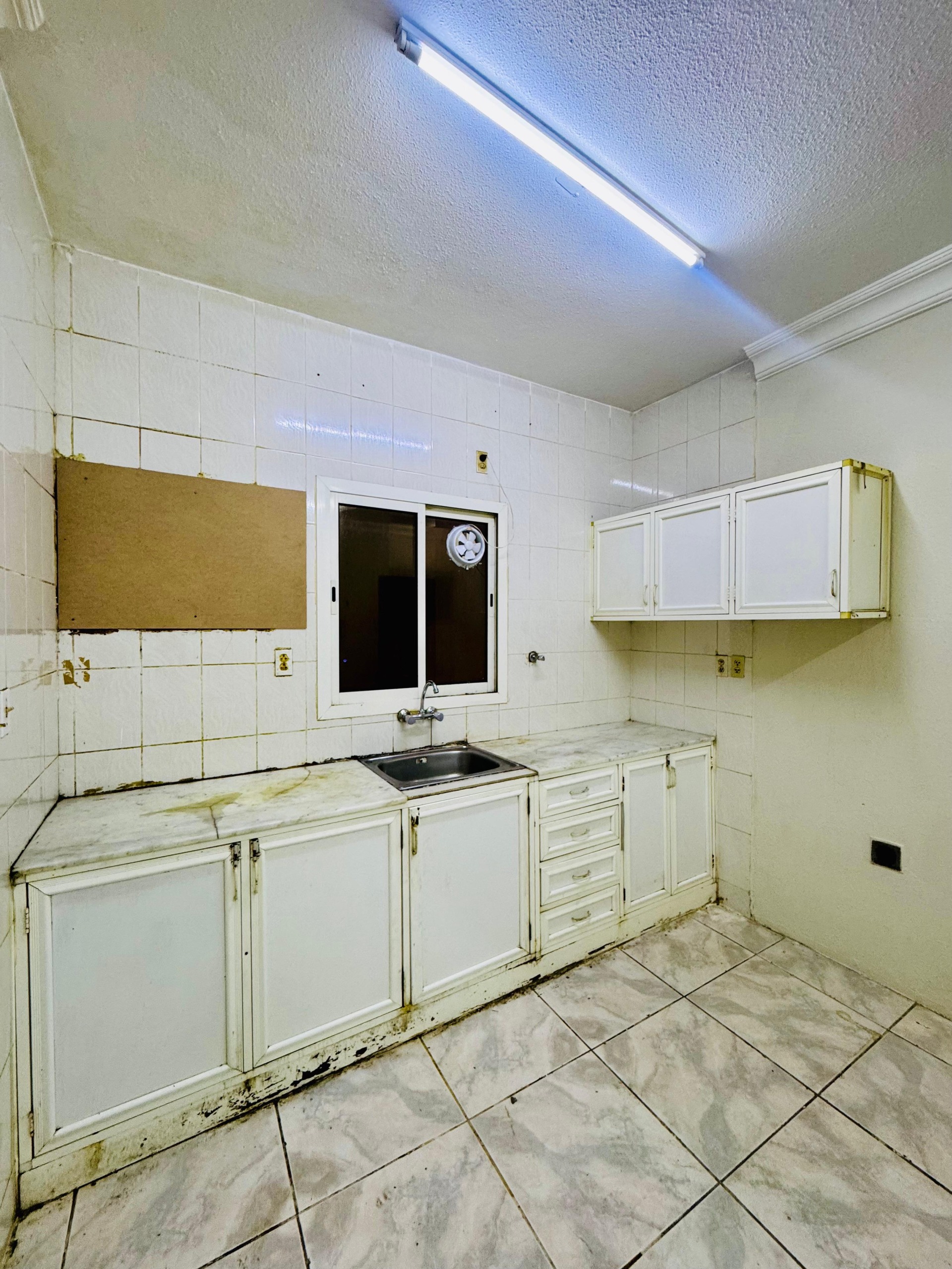 عمارة 35 شقة 8