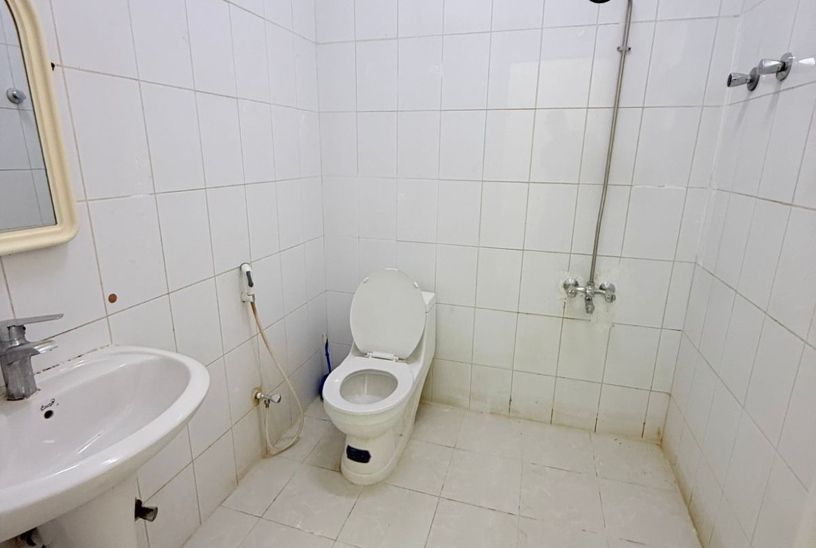 Building 177, Apartment 5