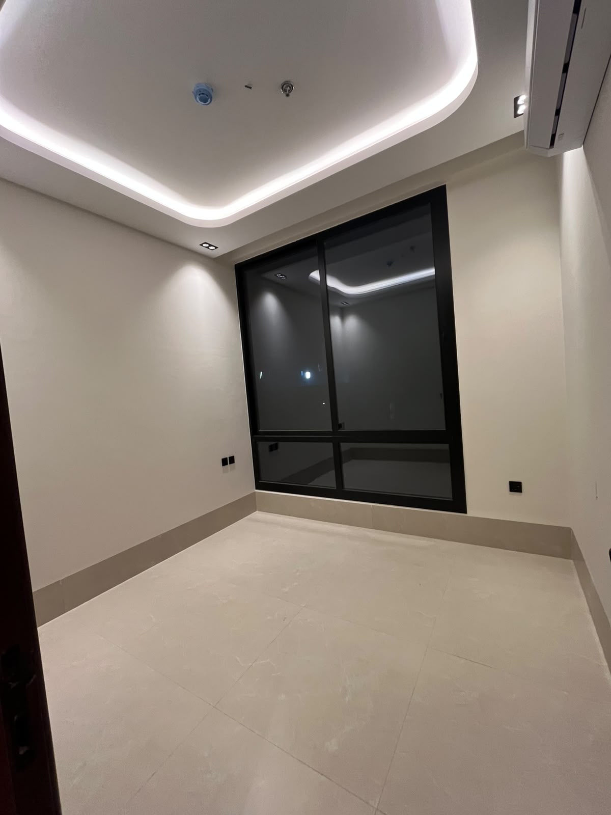 WhatsApp Image 2026-08-01 at 5.21.40 PM Building 198 Apartment 2