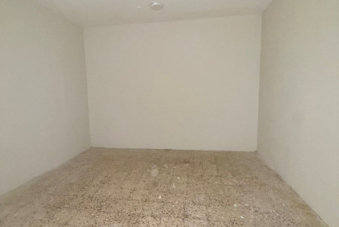 Building 118, Apartment 1