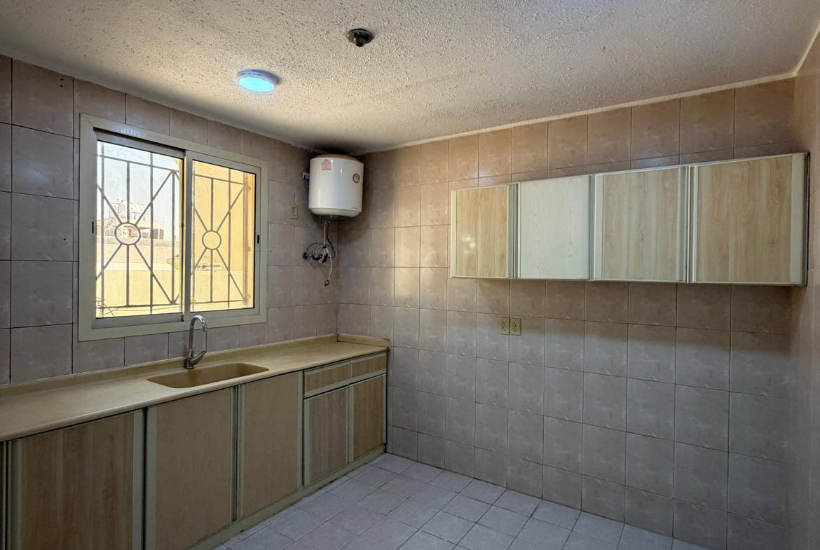عمارة 300 شقة 14