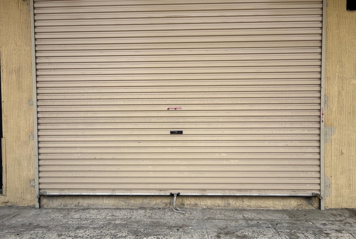 Building 166, Shop 001