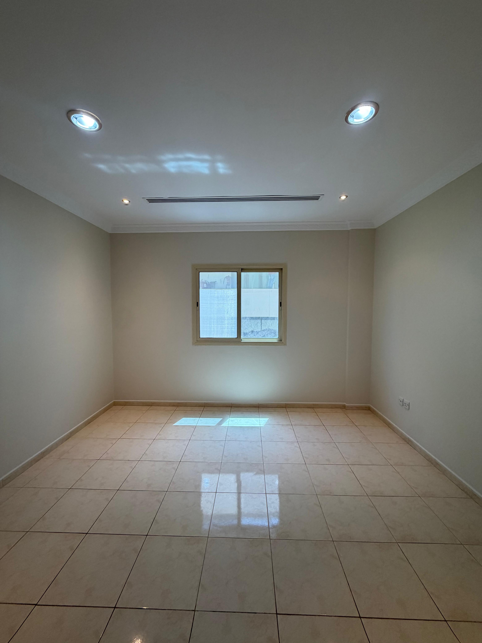 عمارة 213 شقة 206