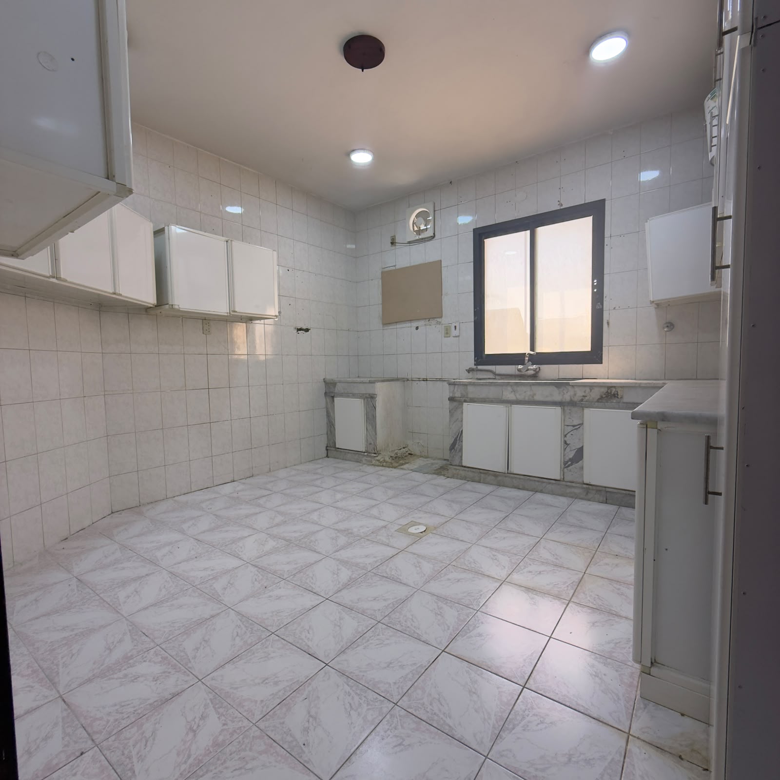 Building 112, Apartment 3