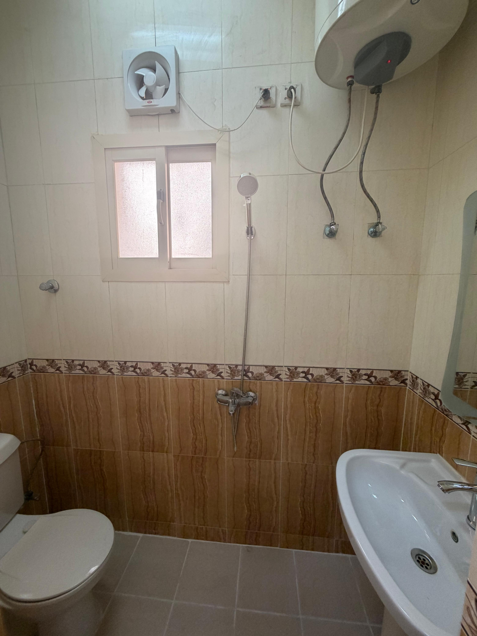 Building 195, Apartment 10