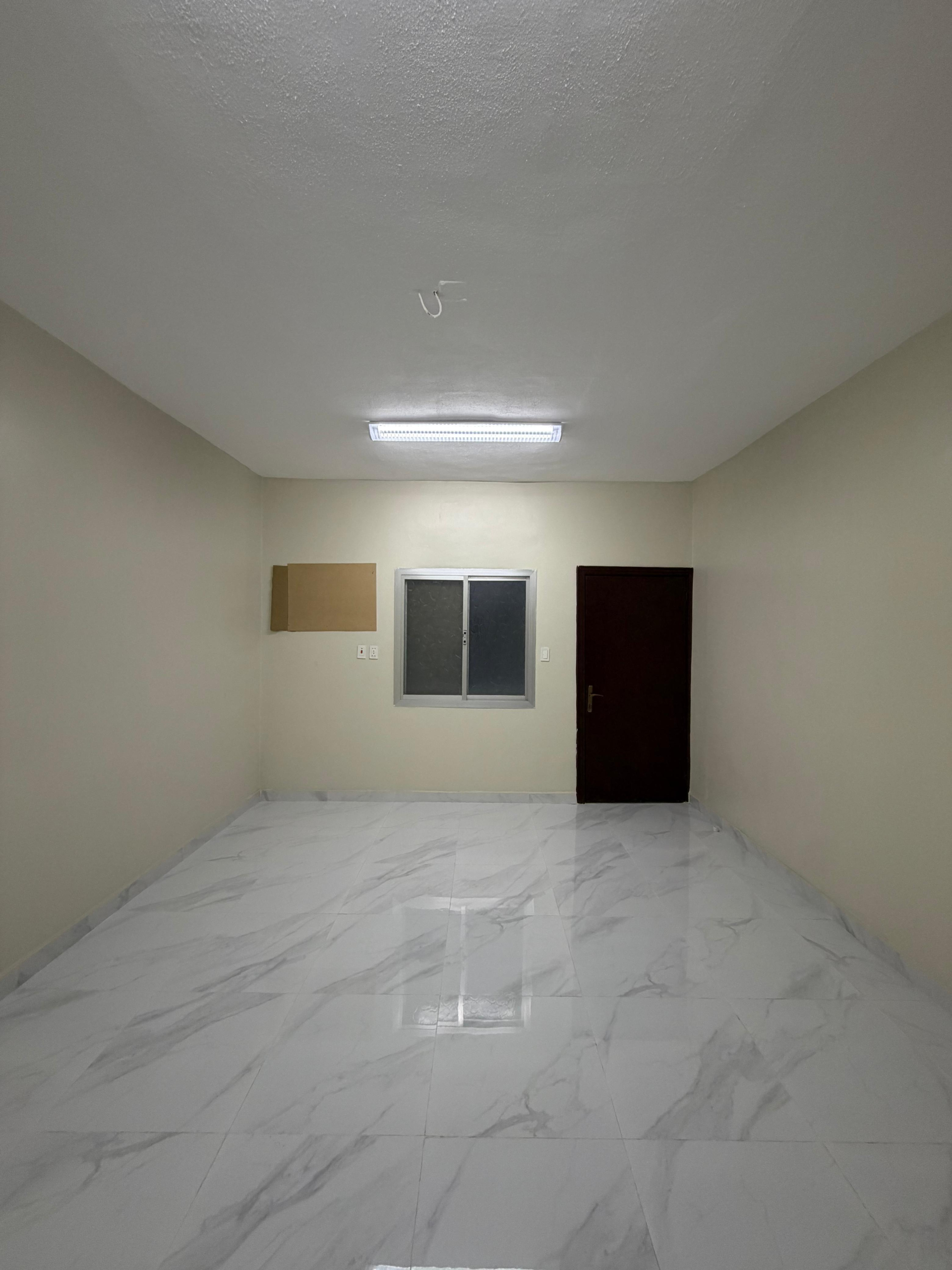 Building 8, Apartment 3