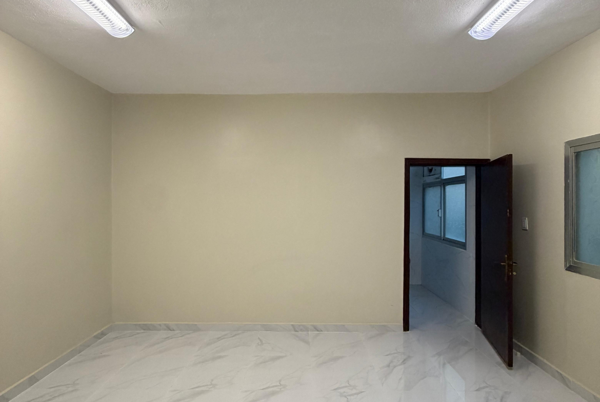 Building 8, Apartment 3