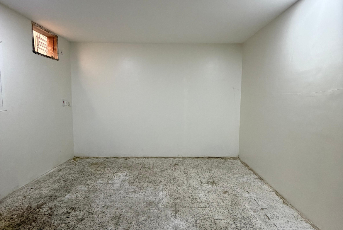 Building 333 Apartment 29