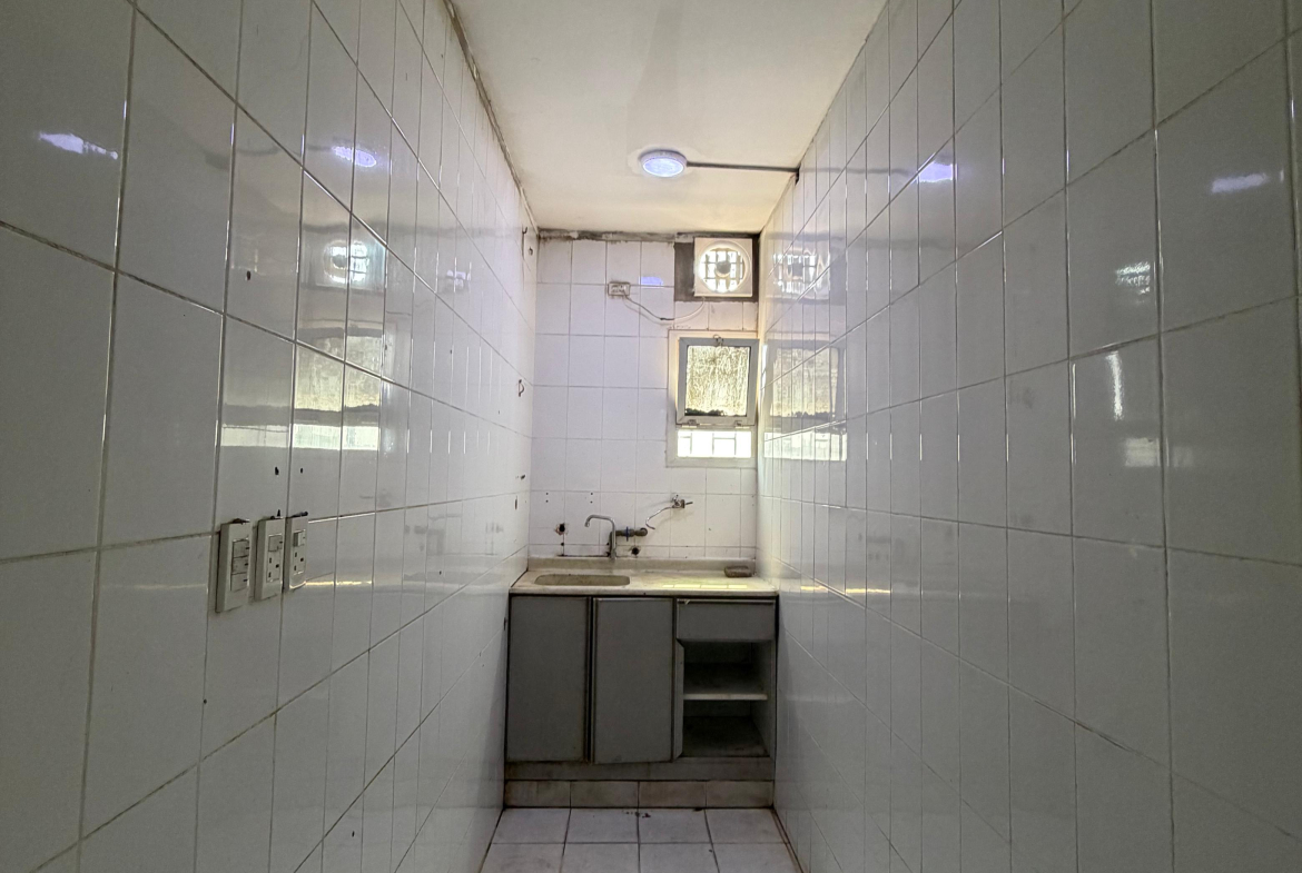 Building 333 Apartment 29
