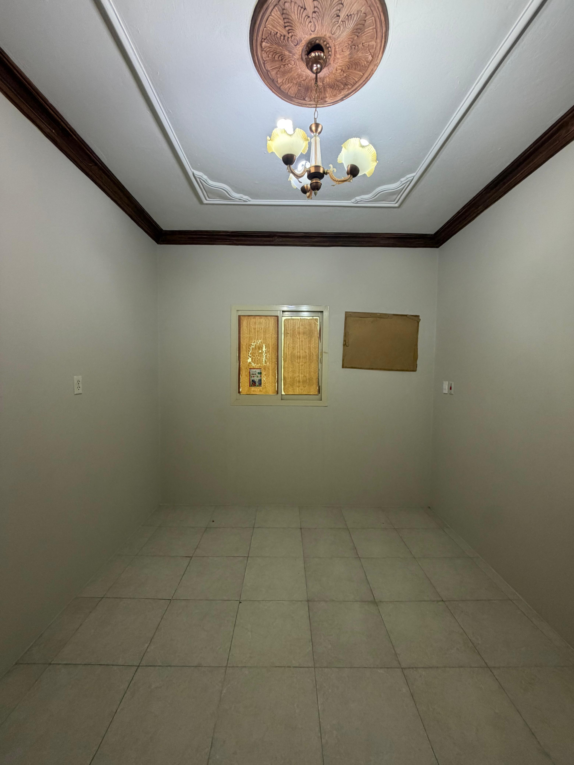 Building 44, Apartment 10