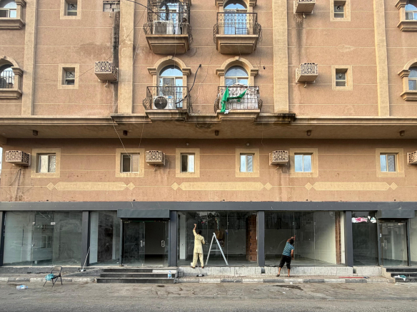 عمارة 13 محل 001