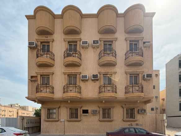 عمارة 133 شقة 13