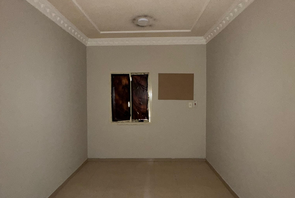Building 133 , Apartment 13
