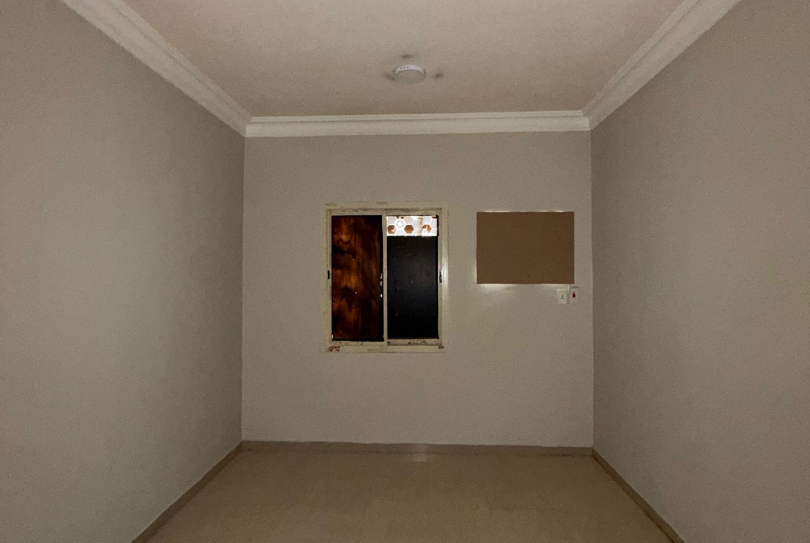 Building 133 , Apartment 13
