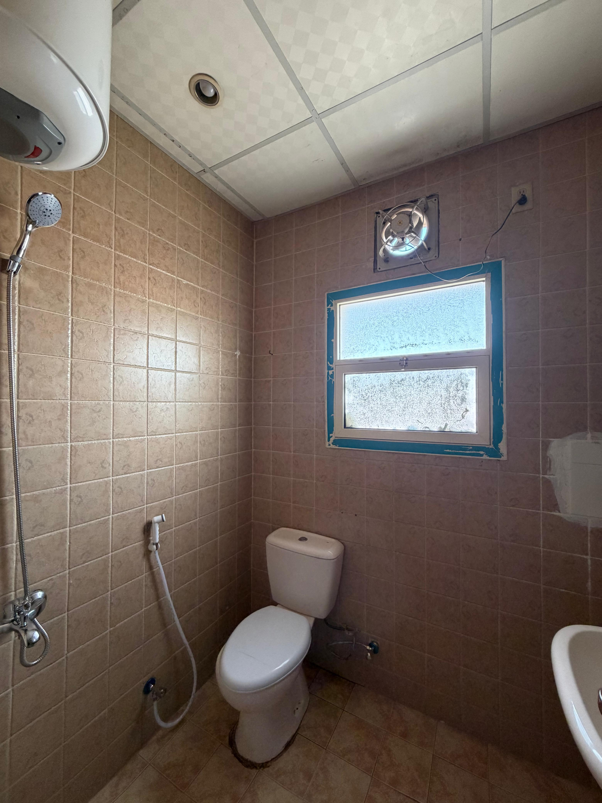 Building 133 , Apartment 13
