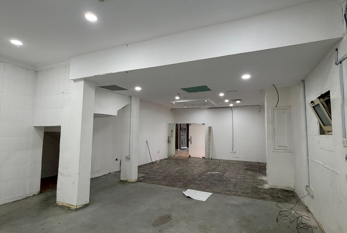 عمارة 216 محل 002