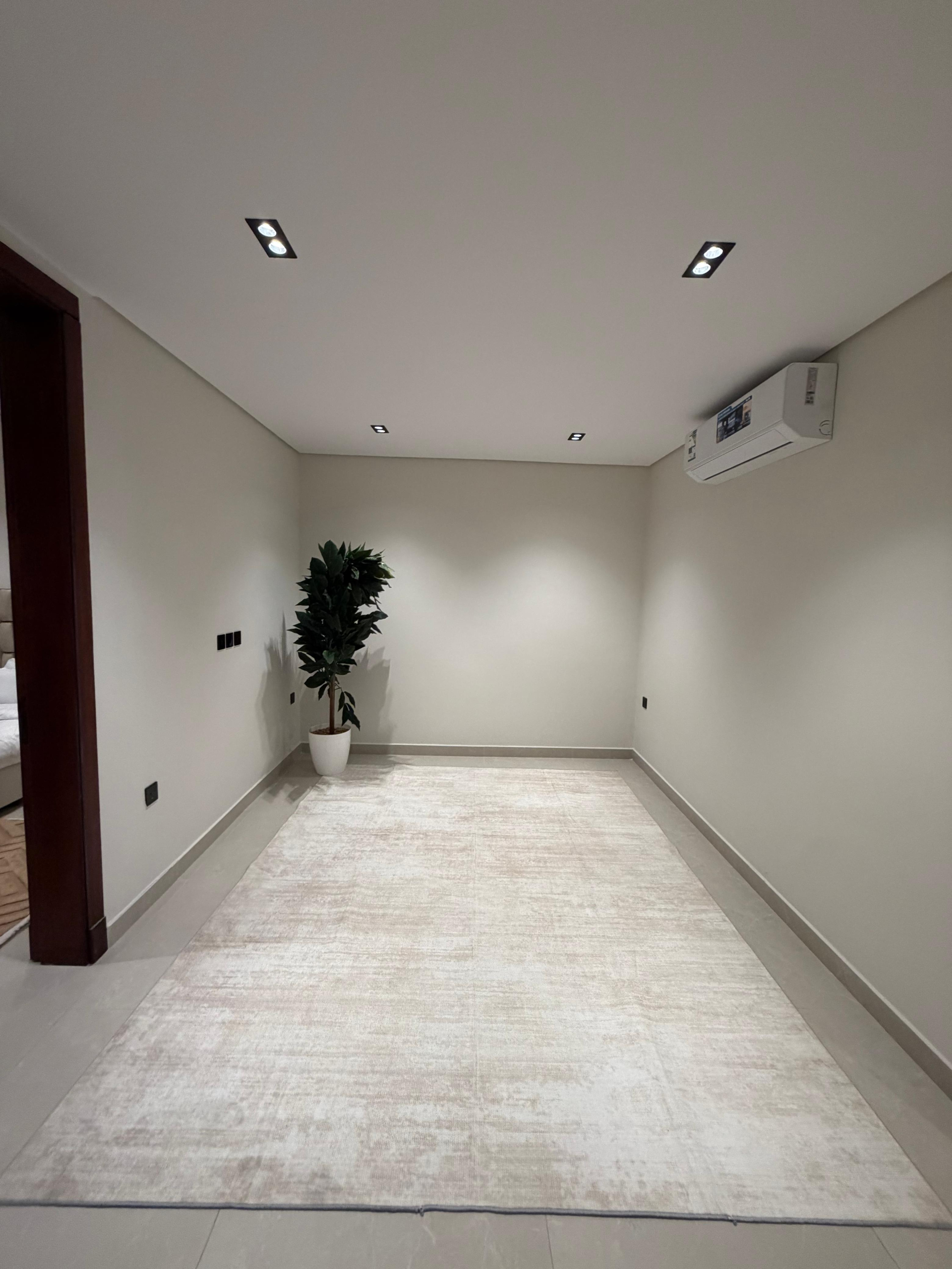 WhatsApp Image 2026-10-21 at 10.45.57 PM Building 198, Apartment 16