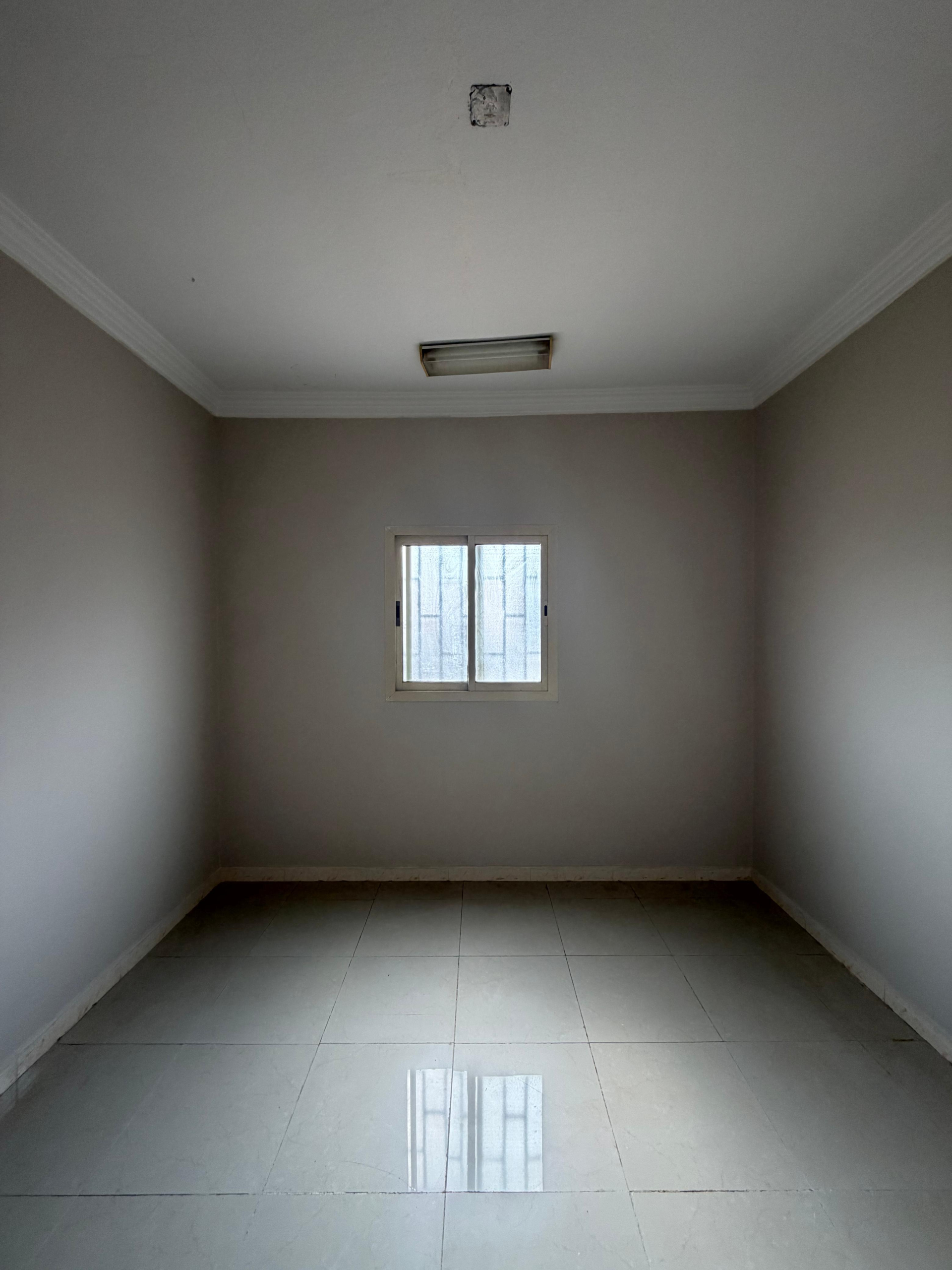 WhatsApp Image 2026-10-22 at 12.26.08 PMف Building 84, Apartment 12
