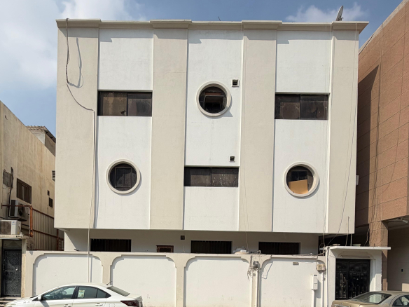 Building 309, Apartment 7